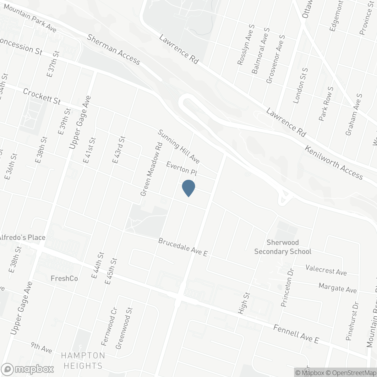 10 MULOCK Avenue, Hamilton, Ontario L8T 1H3